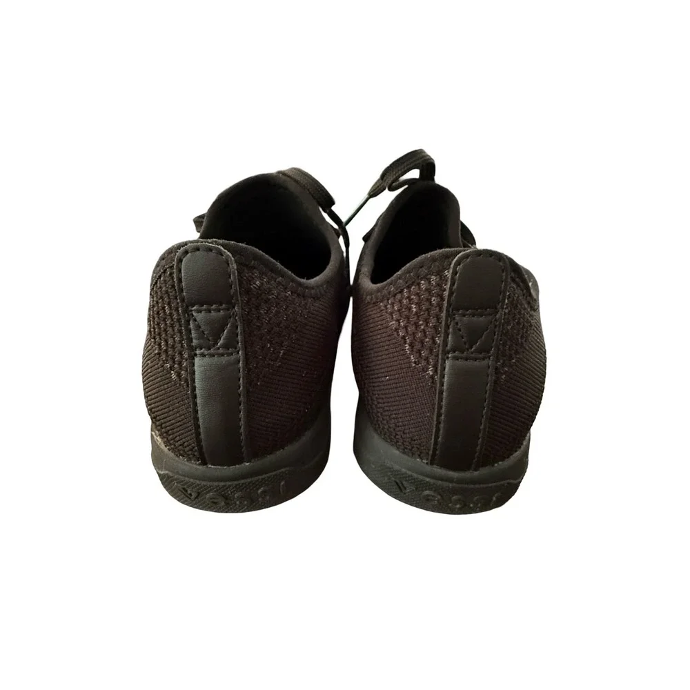 Vessi Weekend Sneakers Womens 6 Black Waterproof Dyma-Tex Comfort Shoes